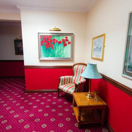 Kathleens Country House Lower Coolcorcoran المظهر الخارجي الصورة