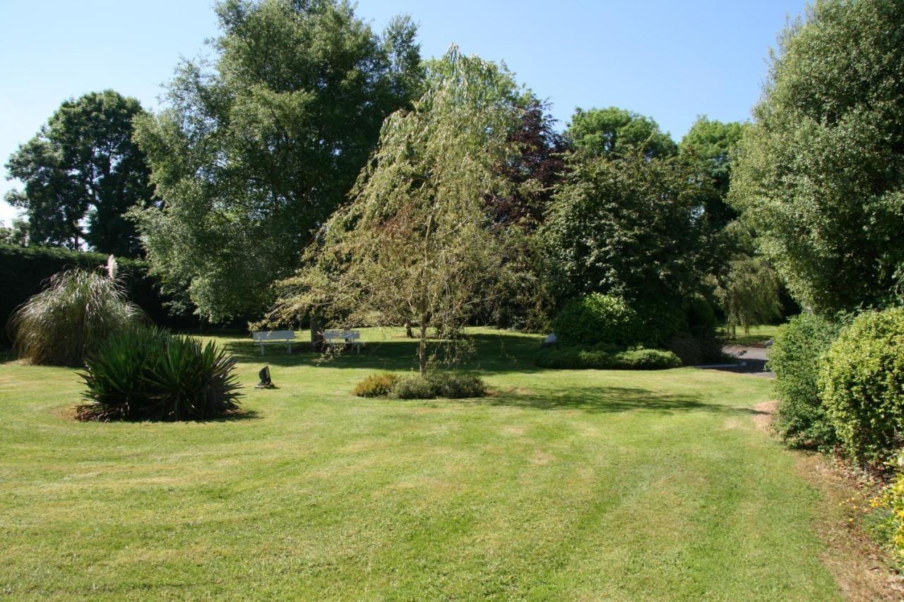 Kathleens Country House Lower Coolcorcoran المظهر الخارجي الصورة