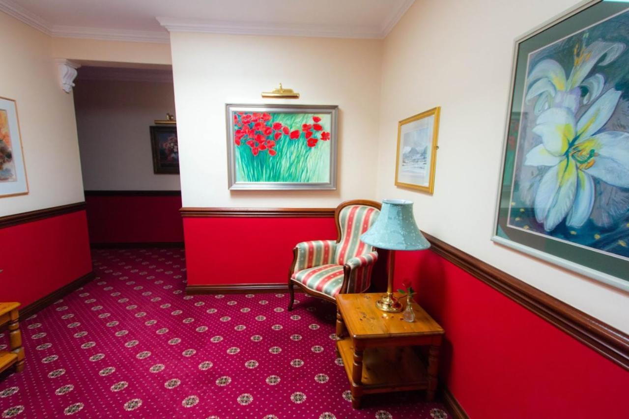 Kathleens Country House Lower Coolcorcoran المظهر الخارجي الصورة